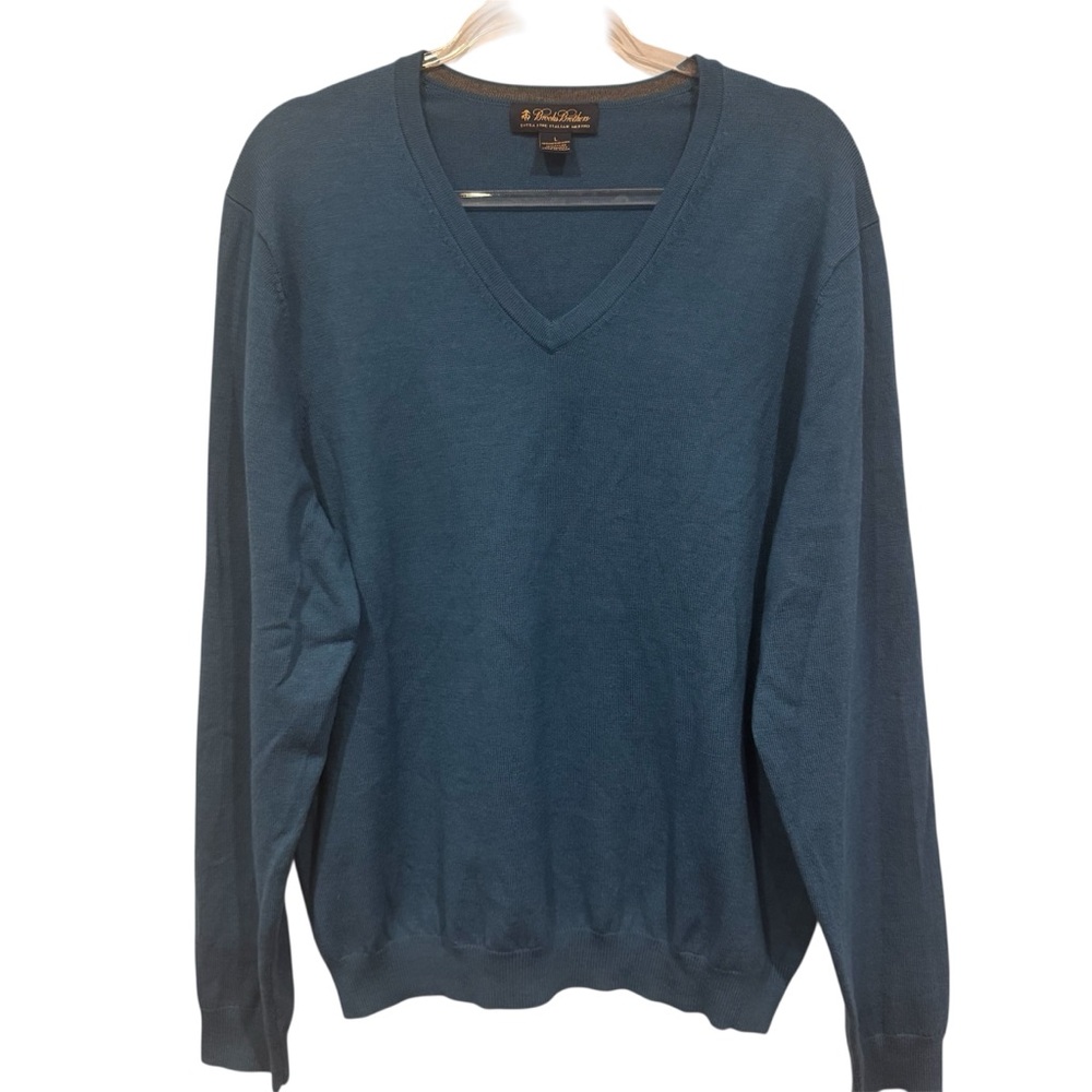 Brooks Brothers Extra Fine Italian Merino Wool V Neck Sweater Size L
